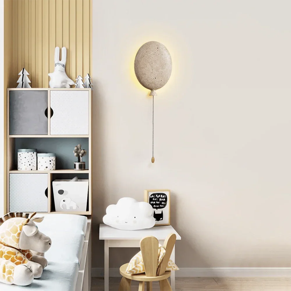 Balloon-Shaped Nino Travertine Wall Lamp – Travertine detail 8
