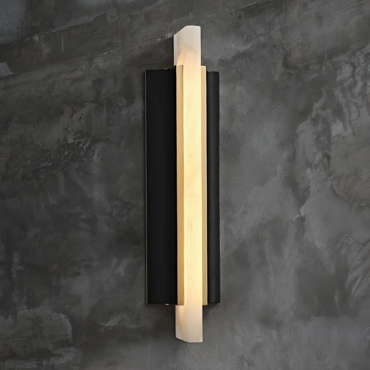 Blade Alabaster Wall Lamp – Alabaster detail 12