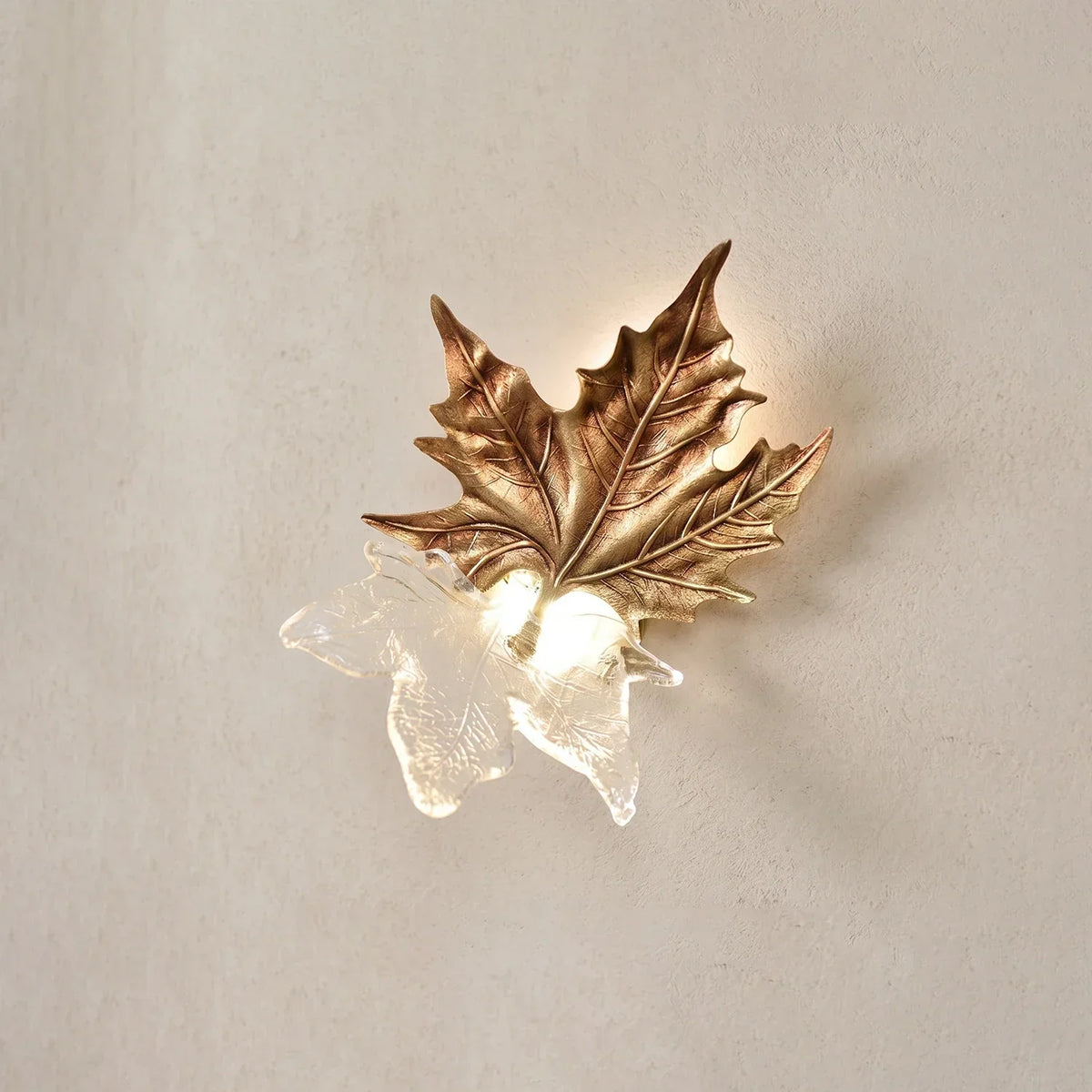 Brass Maple Leaf Glass Sculpture Wall Lamp – Glass detail 12