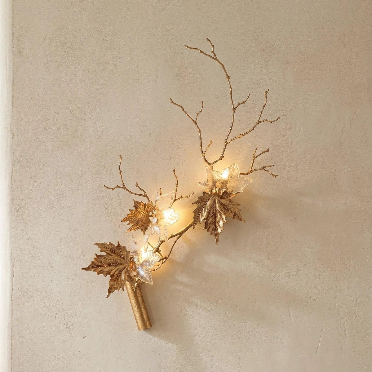 Brass Maple Leaf Glass Sculpture Wall Lamp – Glass detail 14