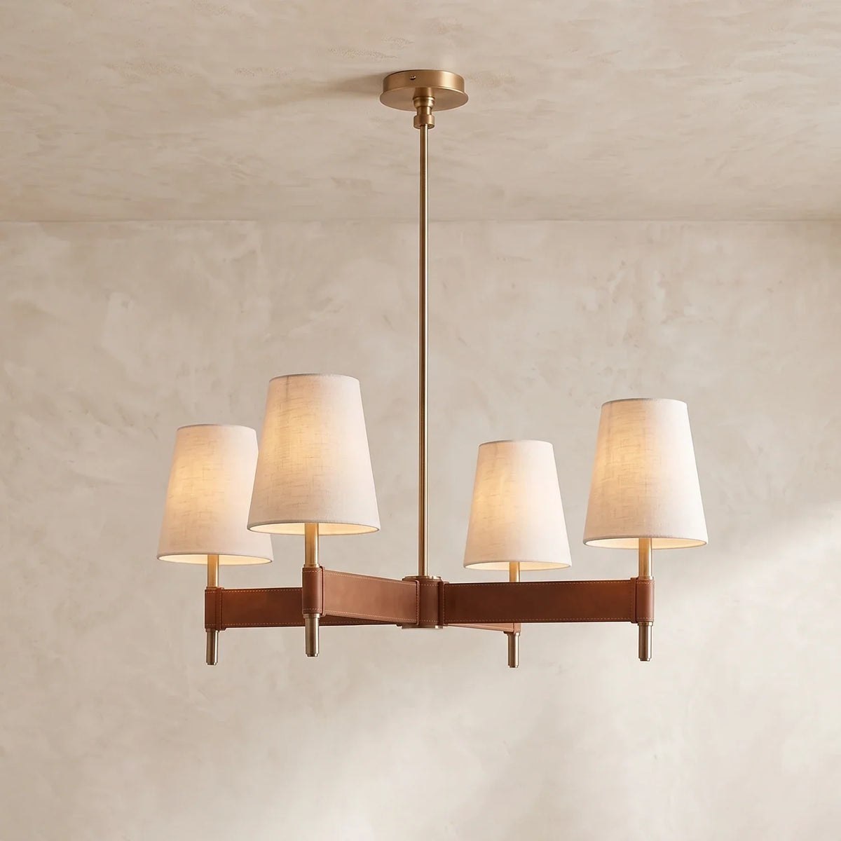 Bridell Leather-Wrapped Brass Chandelier – Brass detail 24