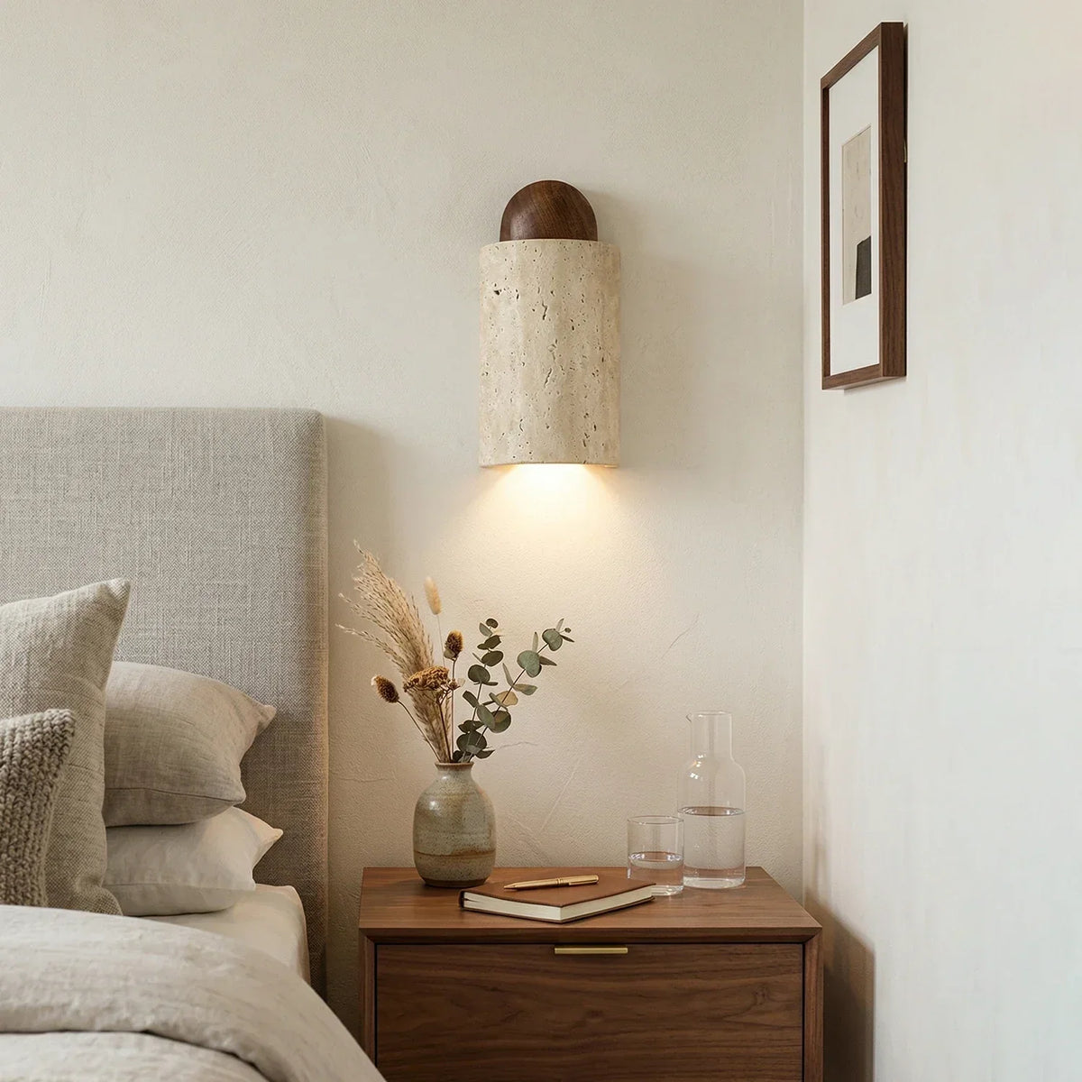 Caldara Capsule-Shaped Travertine Wall Lamp – Travertine detail 2