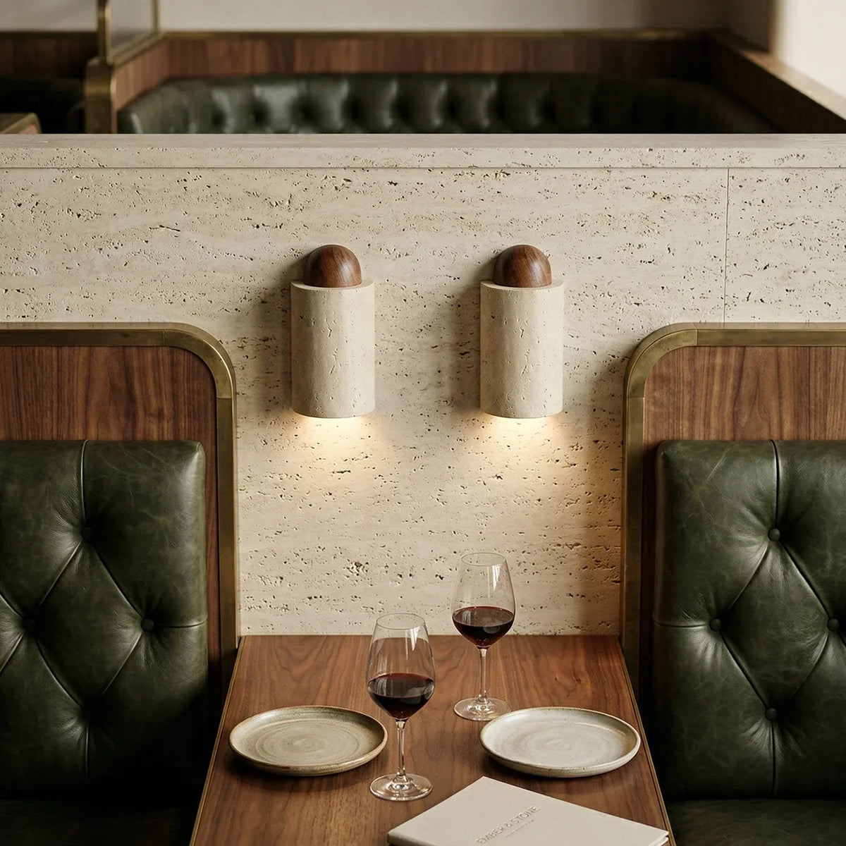 Caldara Capsule-Shaped Travertine Wall Lamp – Travertine detail 7