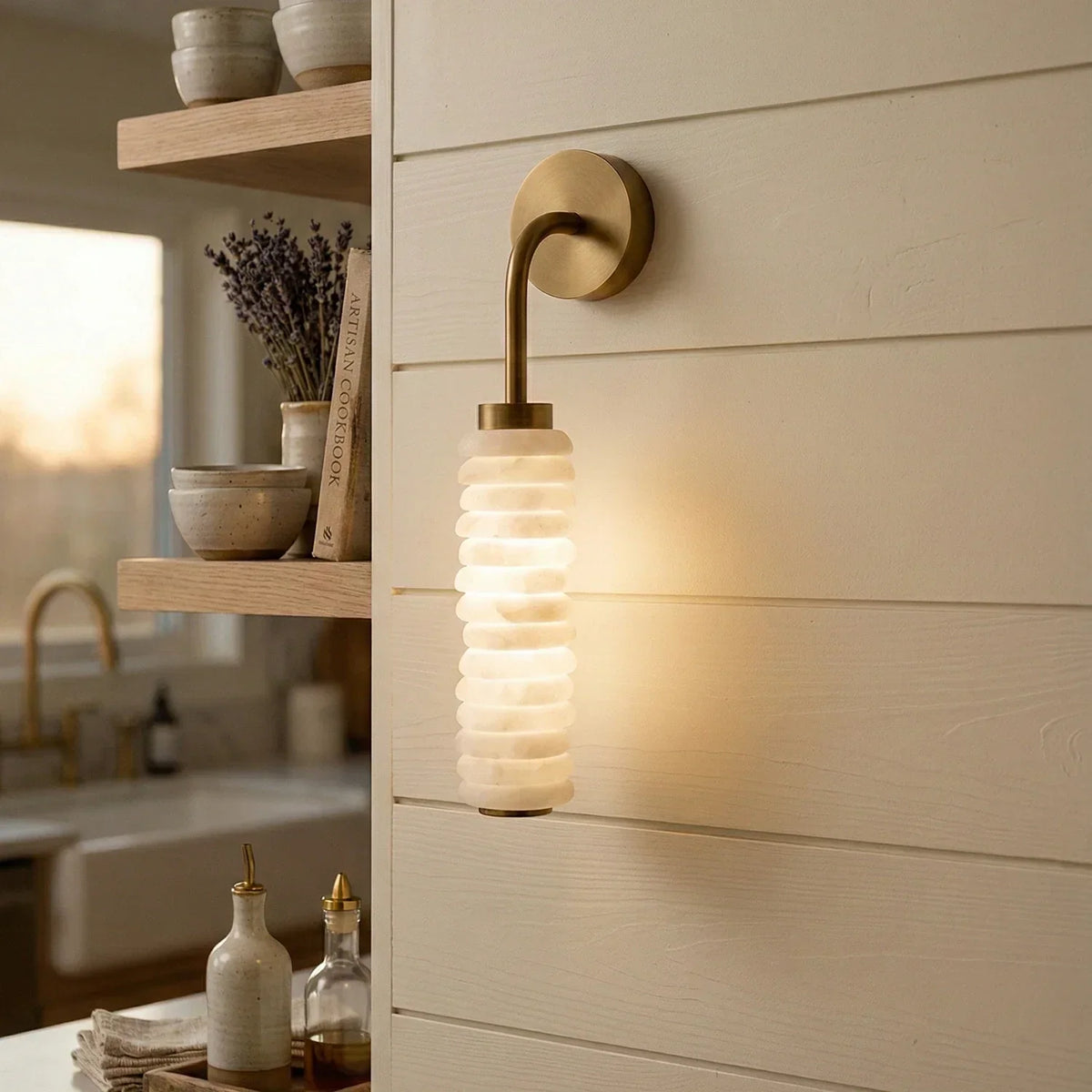 Calla Cylinder Alabaster Wall Lamp – Alabaster detail 6