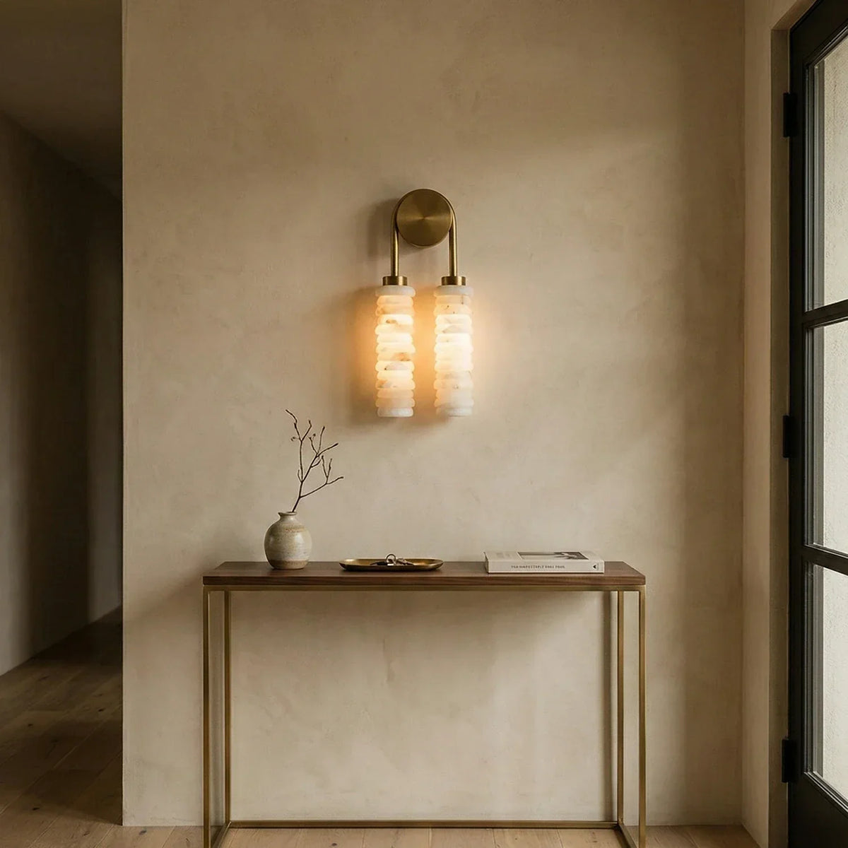 Calla Ribbed Alabaster Wall Sconce – Alabaster detail 4