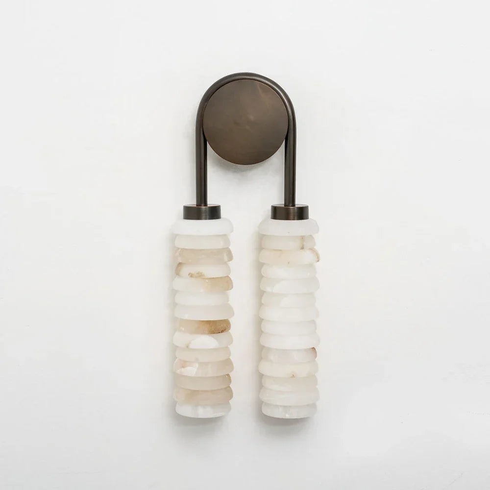 Calla Ribbed Alabaster Wall Sconce – Alabaster detail 20