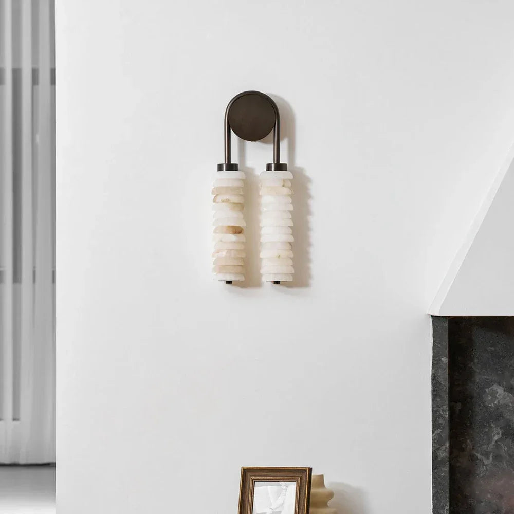 Calla Ribbed Alabaster Wall Sconce – Alabaster detail 9