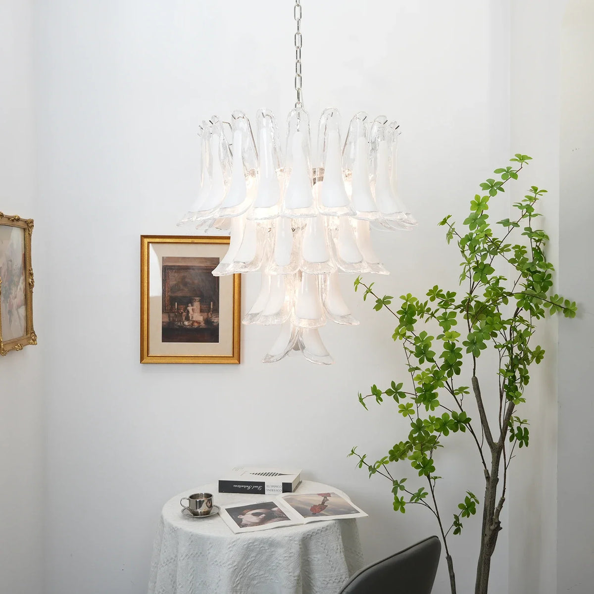 Camellia Glass Petal Chandelier – Glass detail 11