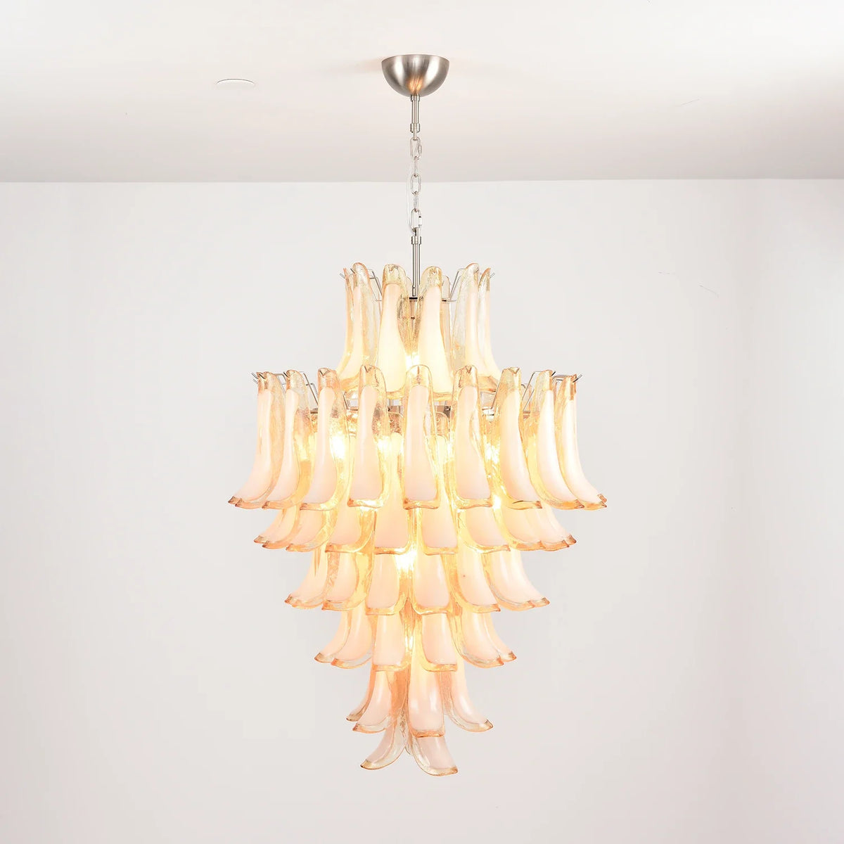 Camellia Glass Petal Chandelier – Glass detail 45