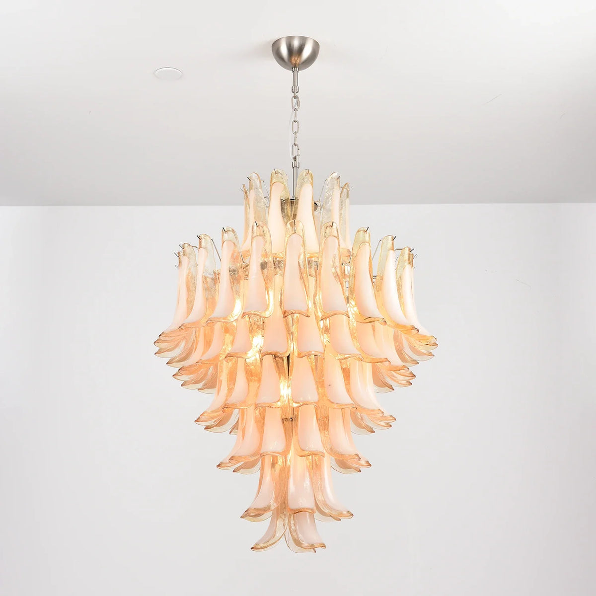 Camellia Glass Petal Chandelier – Glass detail 46