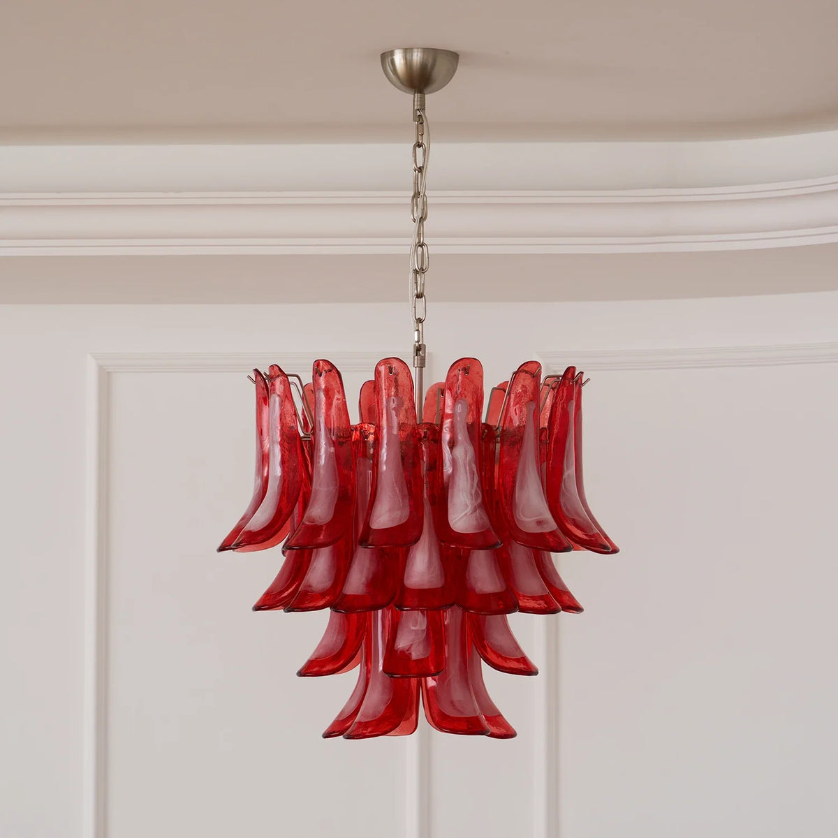 Camellia Glass Petal Chandelier – Glass detail 33