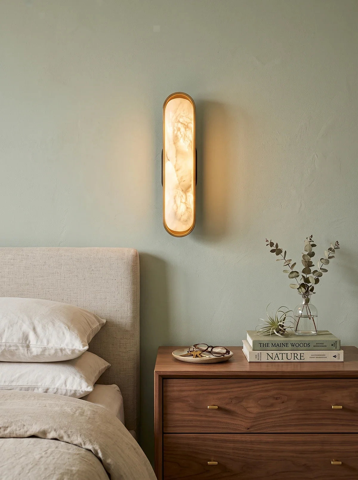 Capsule Chiarore Alabaster Wall Sconce – Alabaster detail 9