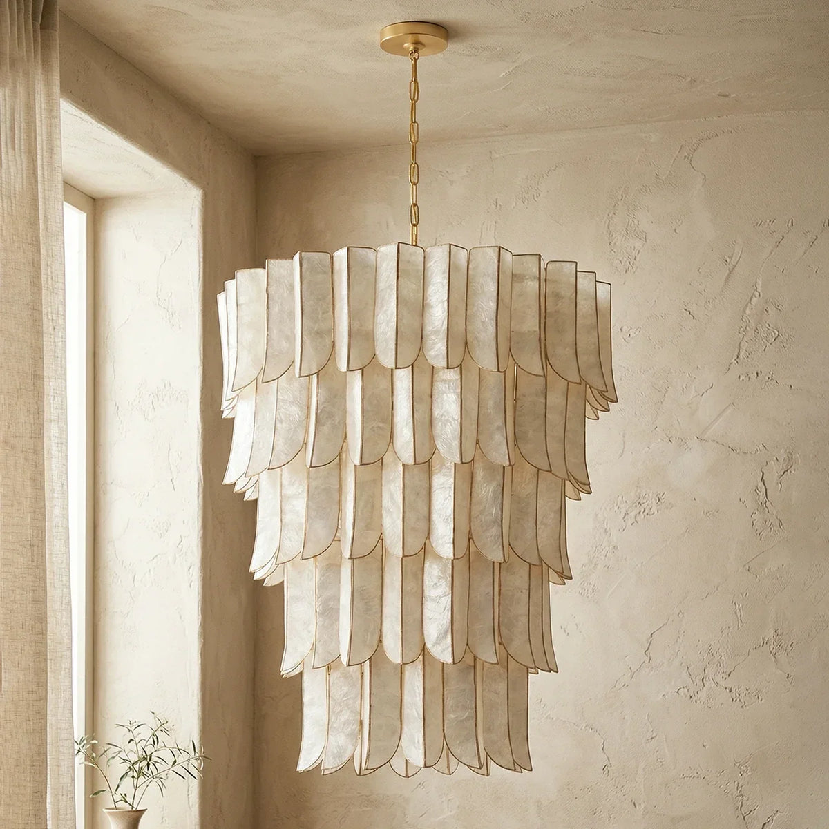Cascara Capiz Shell Chandelier – Shell detail 35