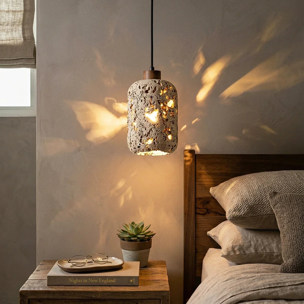 Cava Volcanic Rock Travertine Pendant Lamp – Travertine detail 4