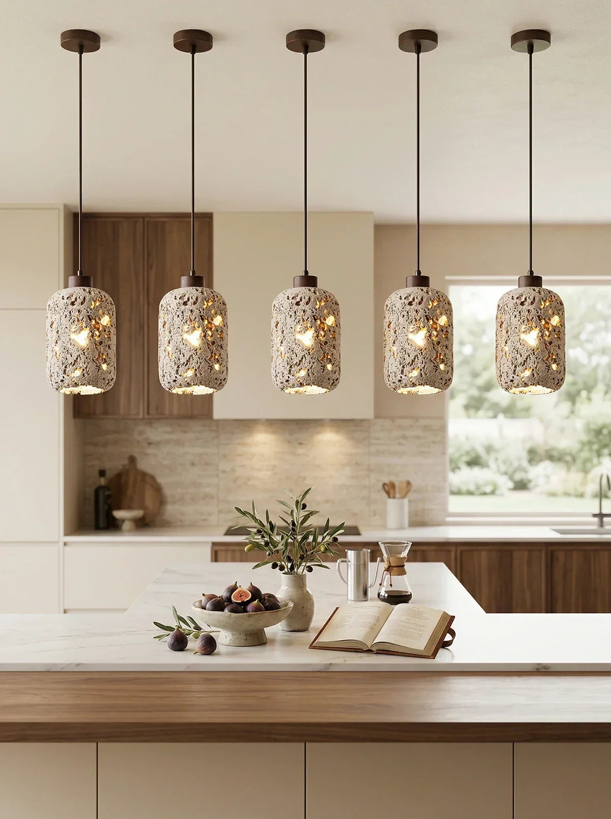 Cava Volcanic Rock Travertine Pendant Lamp – Travertine detail 10