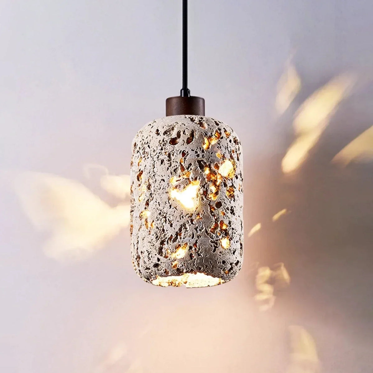 Cava Volcanic Rock Travertine Pendant Lamp – Travertine detail 12