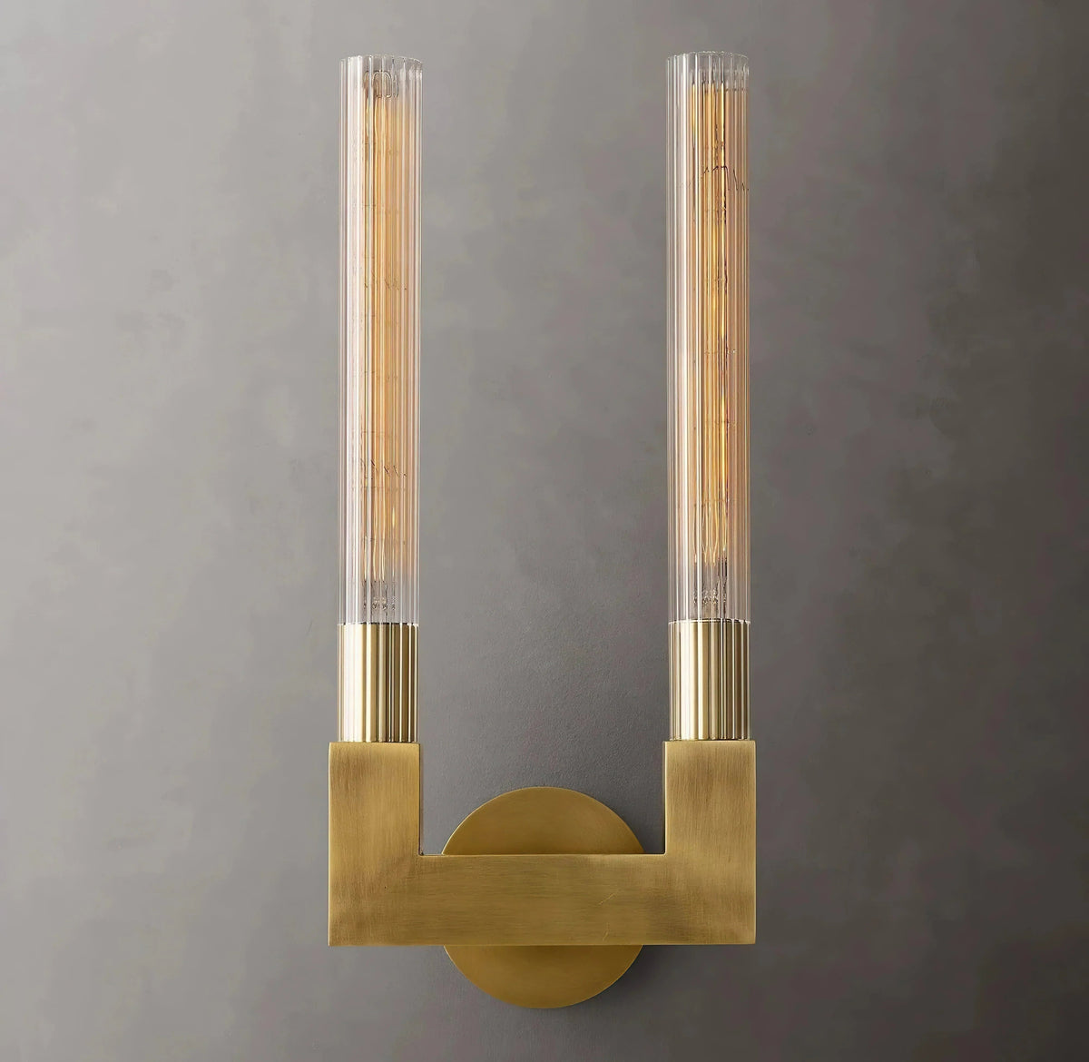 Cania Double Glass Sconce – Glass detail 8