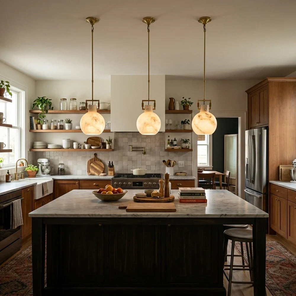Clasp Alabaster Pendant Light – Alabaster detail 3