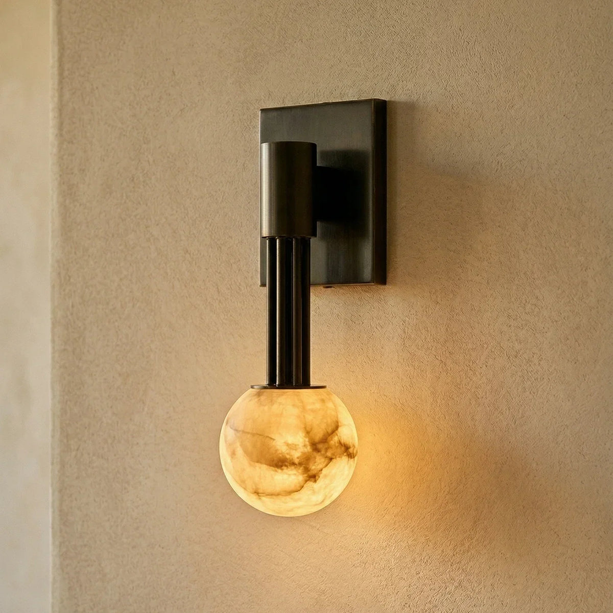 Columnar Obra Spherical Alabaster Wall Lamp – Alabaster detail 12