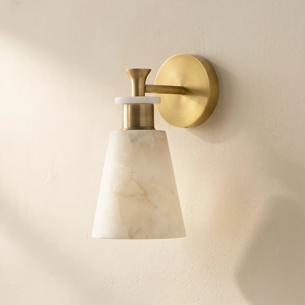 Conical Tapered Alabaster Wall Sconce – Alabaster detail 21