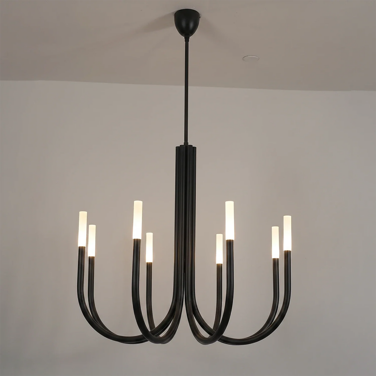 Corin Curved Arm Candle Brass Chandelier – Brass detail 16