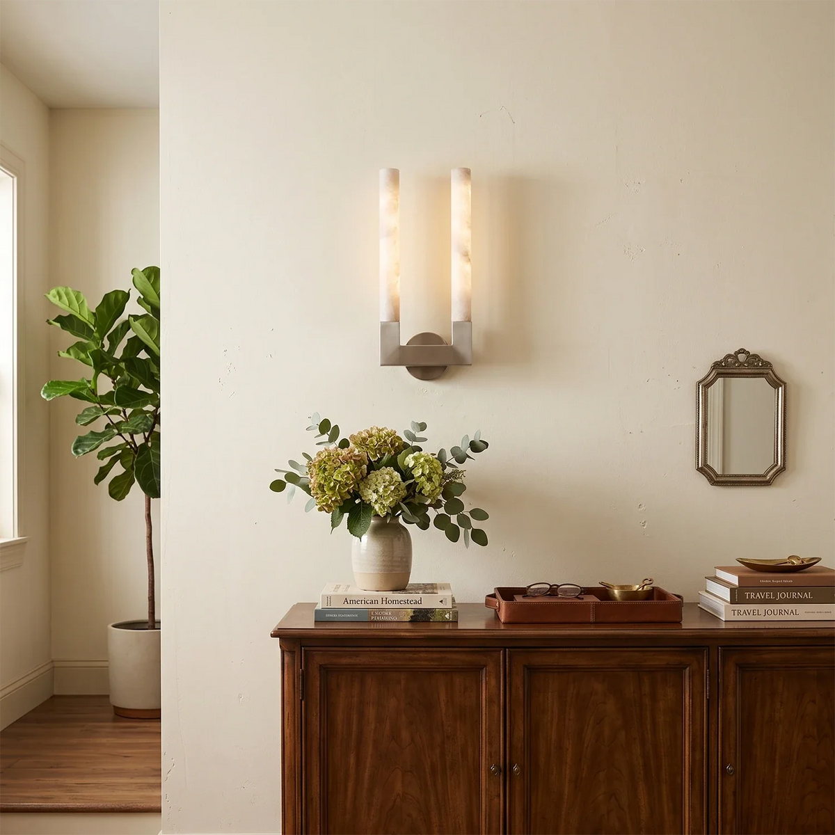 Corvin Alabaster Column Wall Sconce – Alabaster detail 6