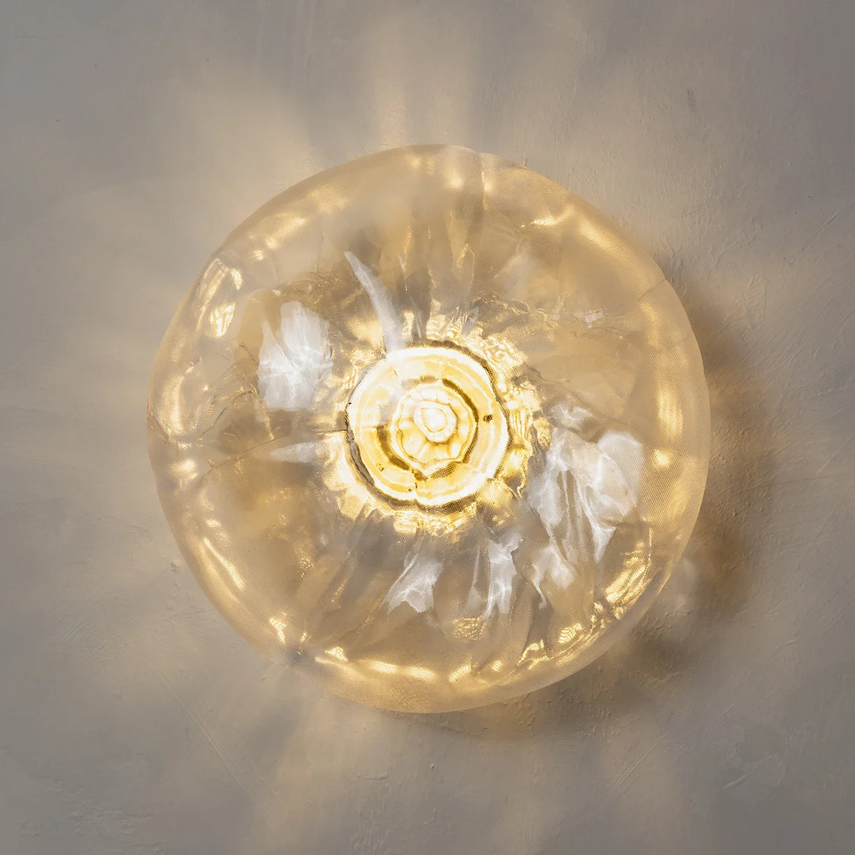 Corvina Molten Glass Wall Sconce – Glass detail 43