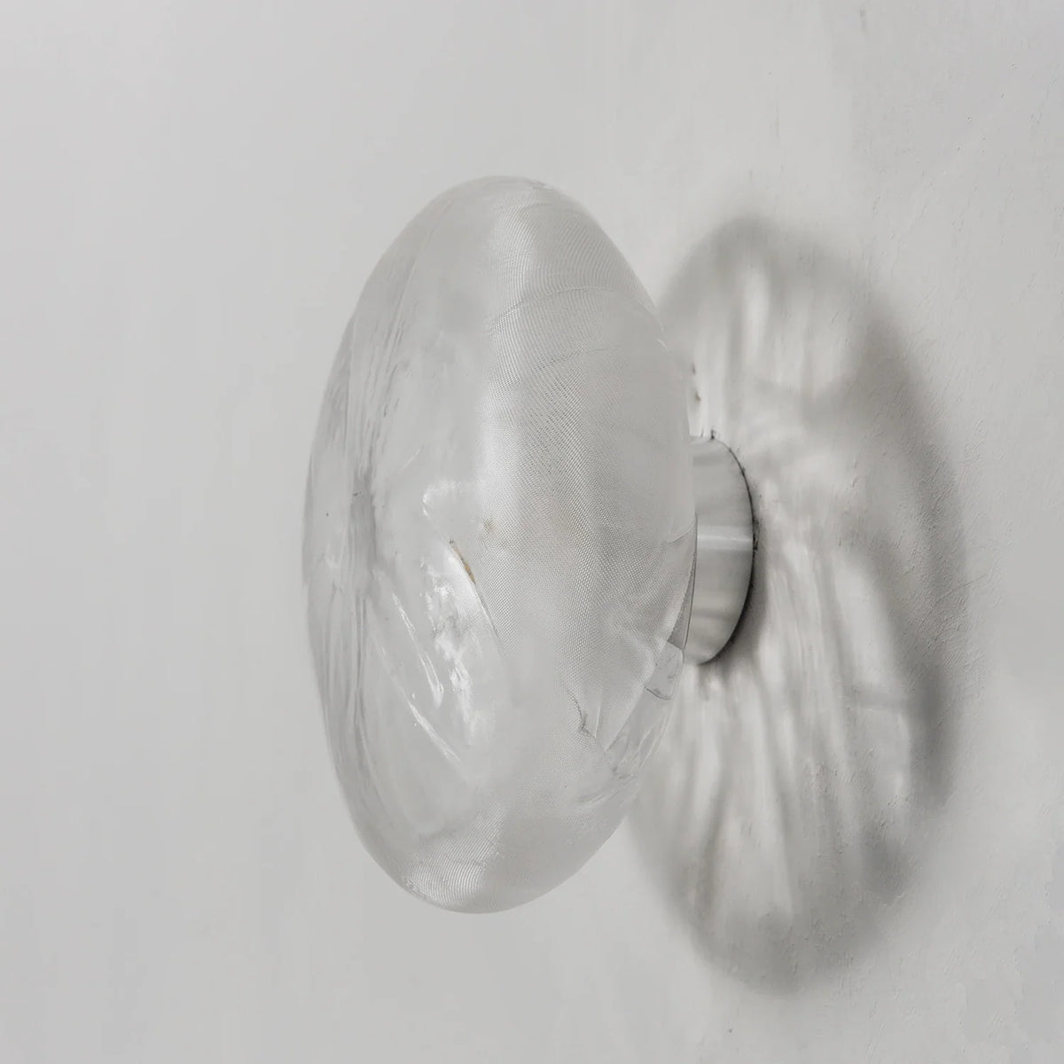 Corvina Molten Glass Wall Sconce – Glass detail 48