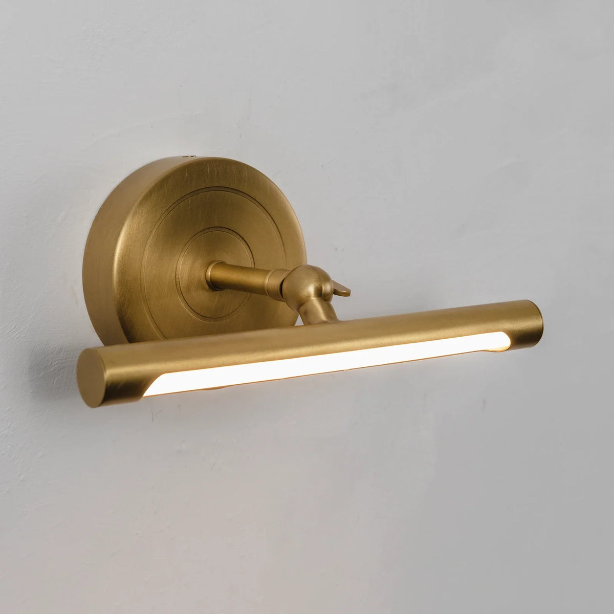Curator LED Picture Wall Light – detail 19