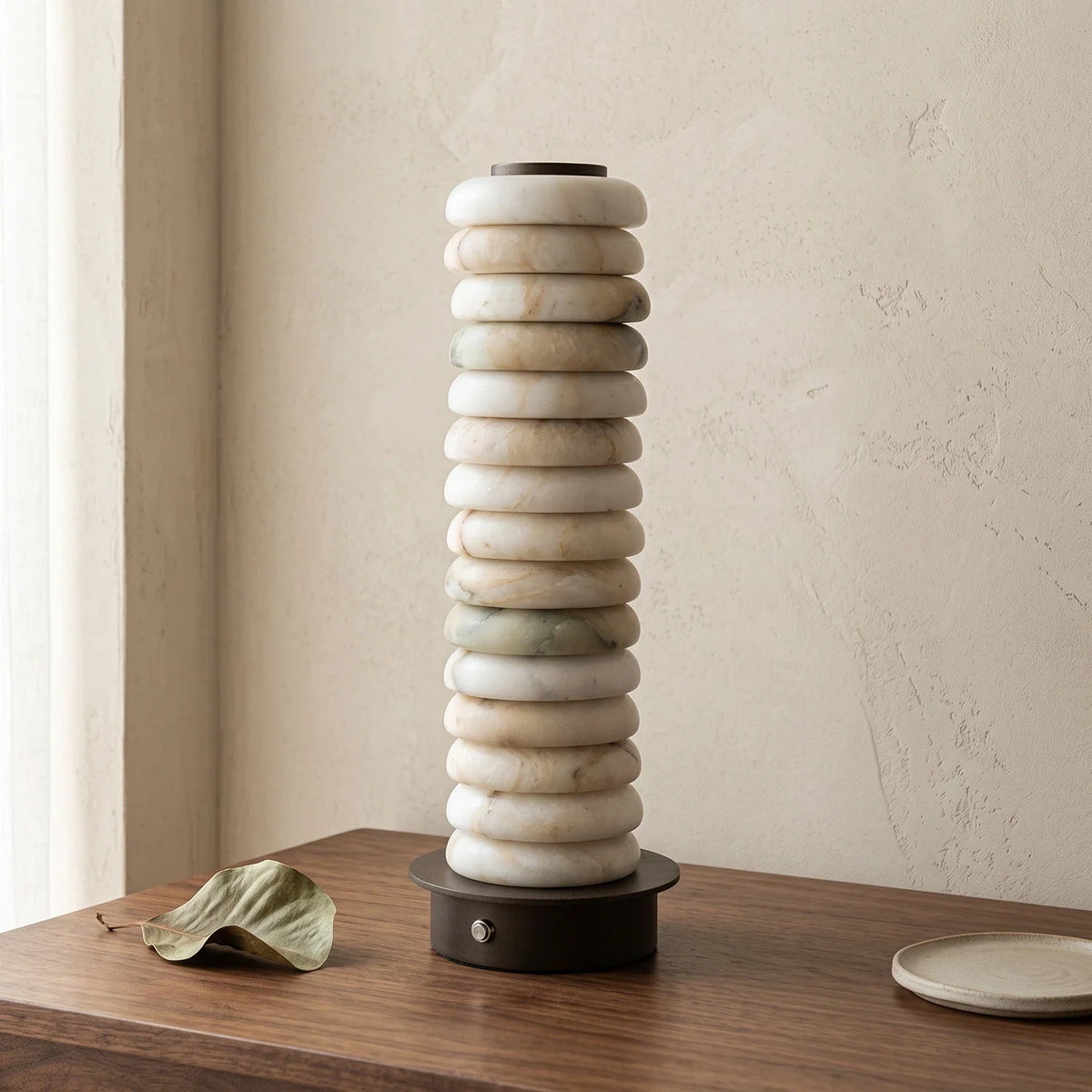 Cylinder Calla Alabaster Stacking Table Lamp – Alabaster detail 14