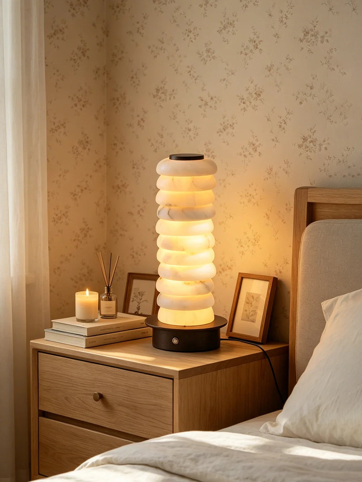 Cylinder Calla Alabaster Stacking Table Lamp – Alabaster detail 8