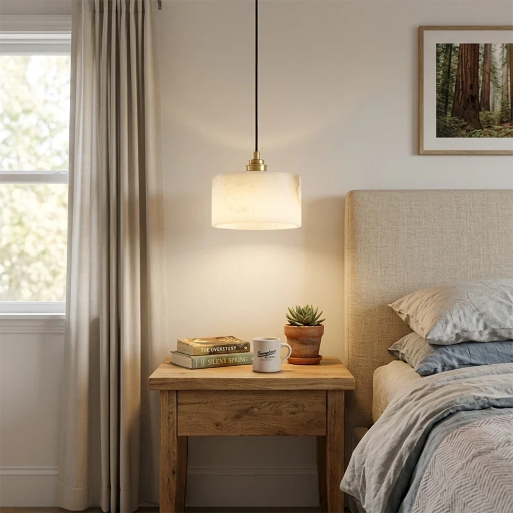 Cylindrical Alabaster Pendant Light – Alabaster detail 2