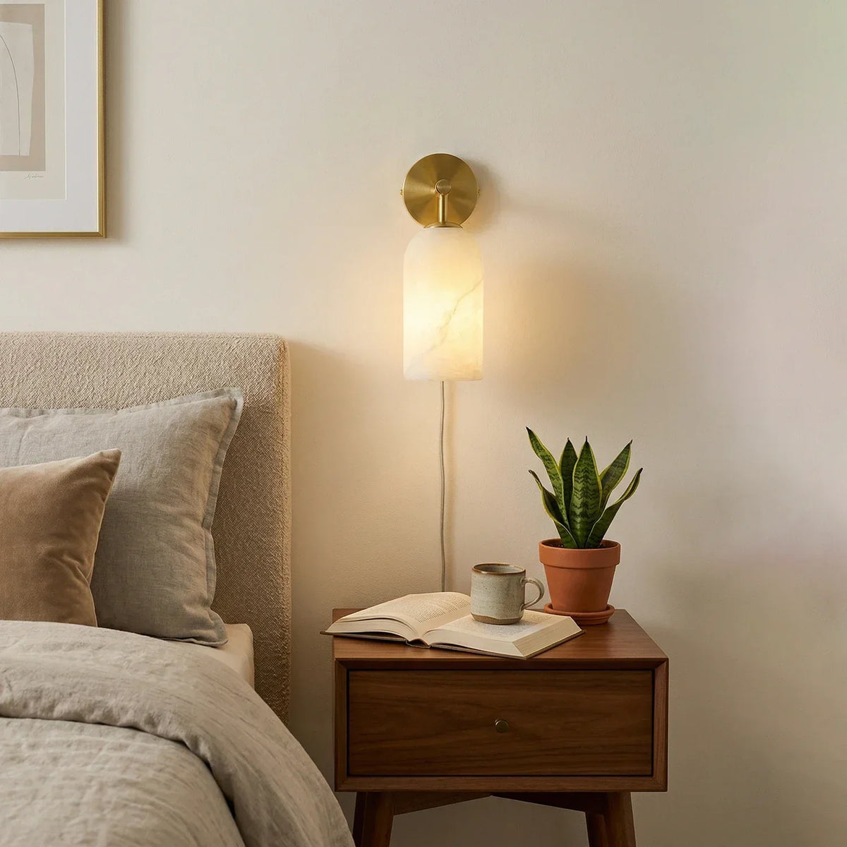 Cylindrical Alabaster Plug-in Wall Sconce – Alabaster detail 2