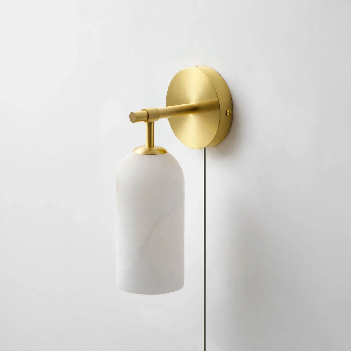 Cylindrical Alabaster Plug-in Wall Sconce – Alabaster detail 12