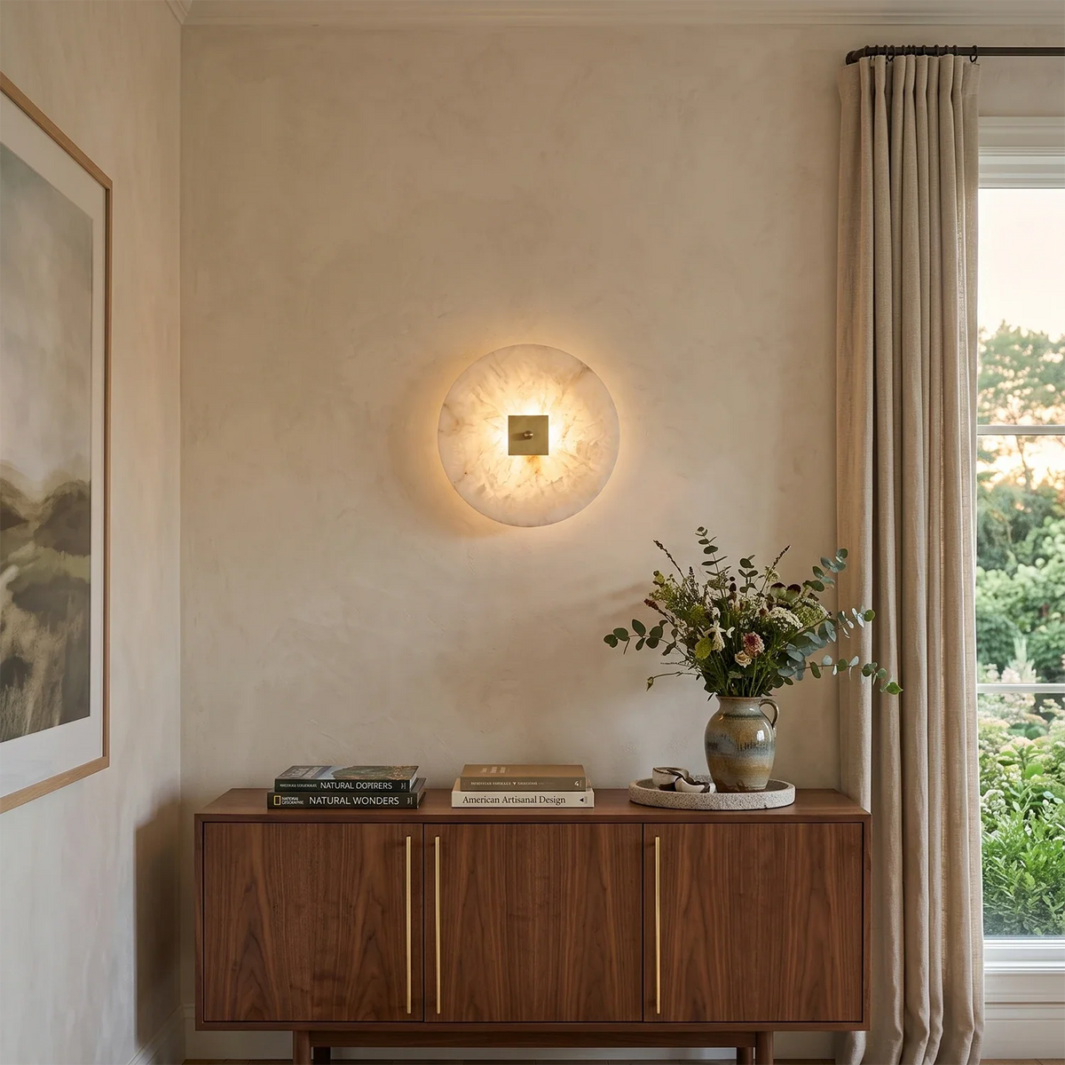 Disc Shaped Alabaster Wall Light – Alabaster detail 3