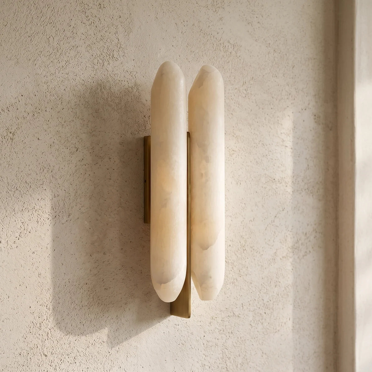 Double Husk Alabaster Wall Sconce – Alabaster detail 11