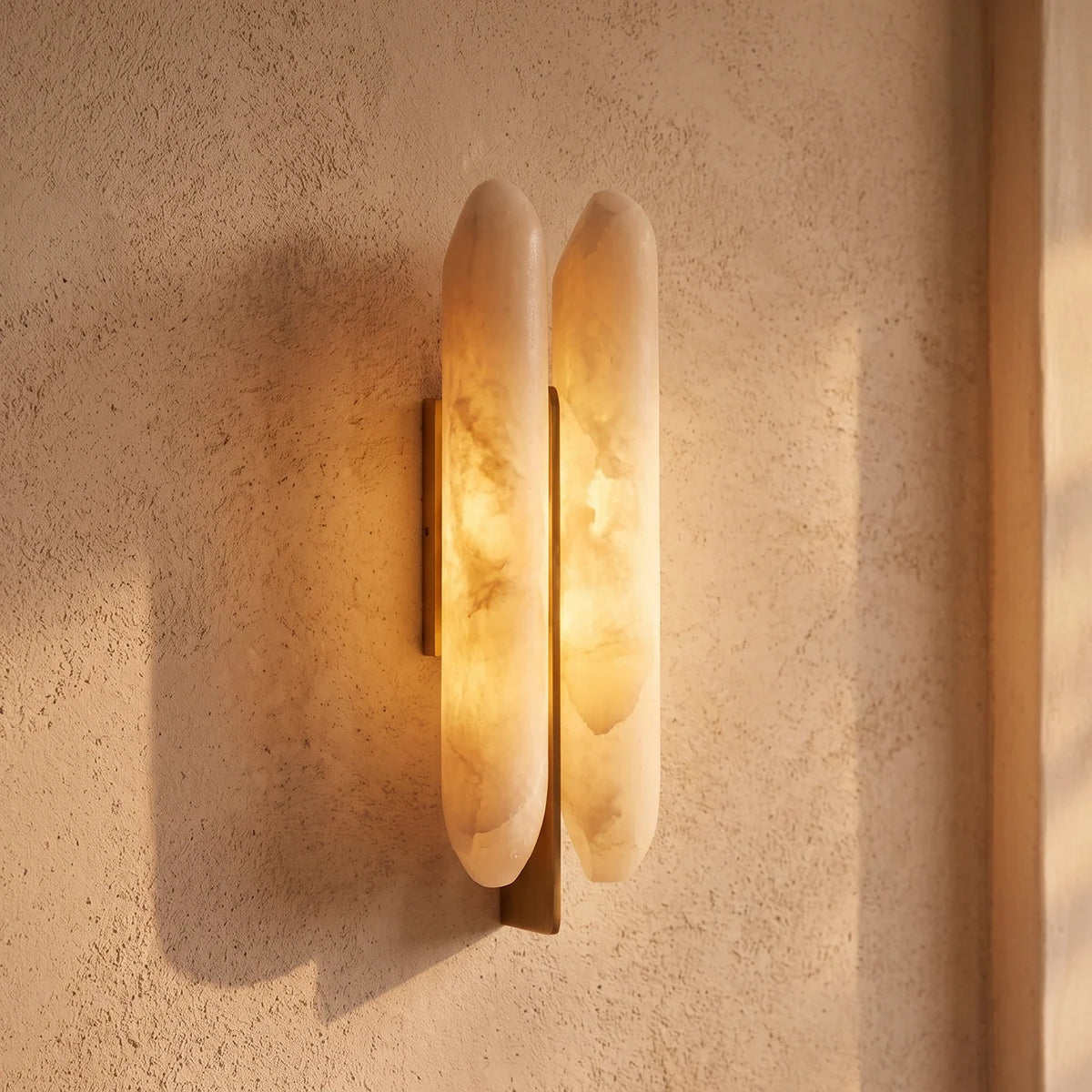 Double Husk Alabaster Wall Sconce – Alabaster detail 10