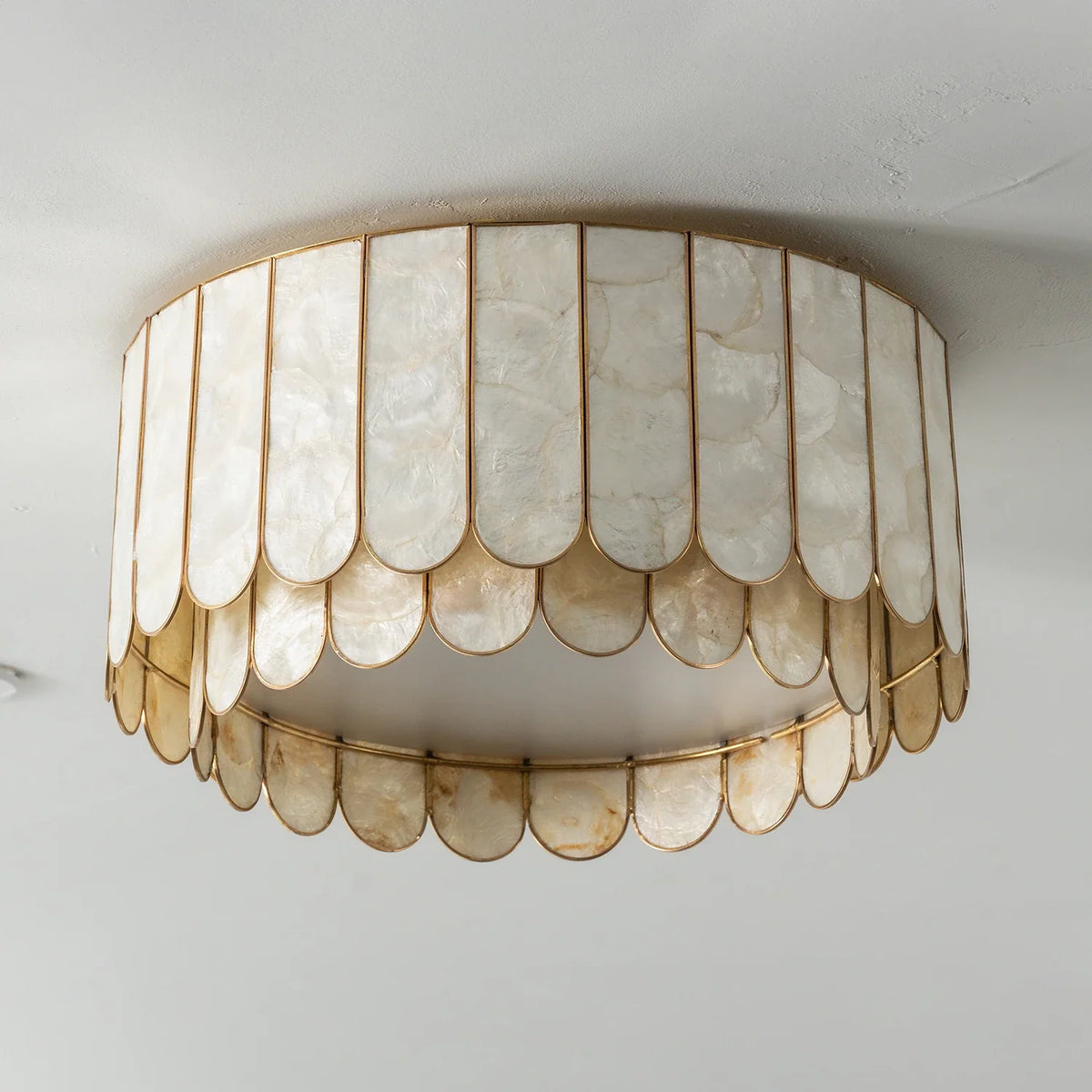 Drum-Shaped Capiz Shell Brass Ceiling Light – Brass detail 15
