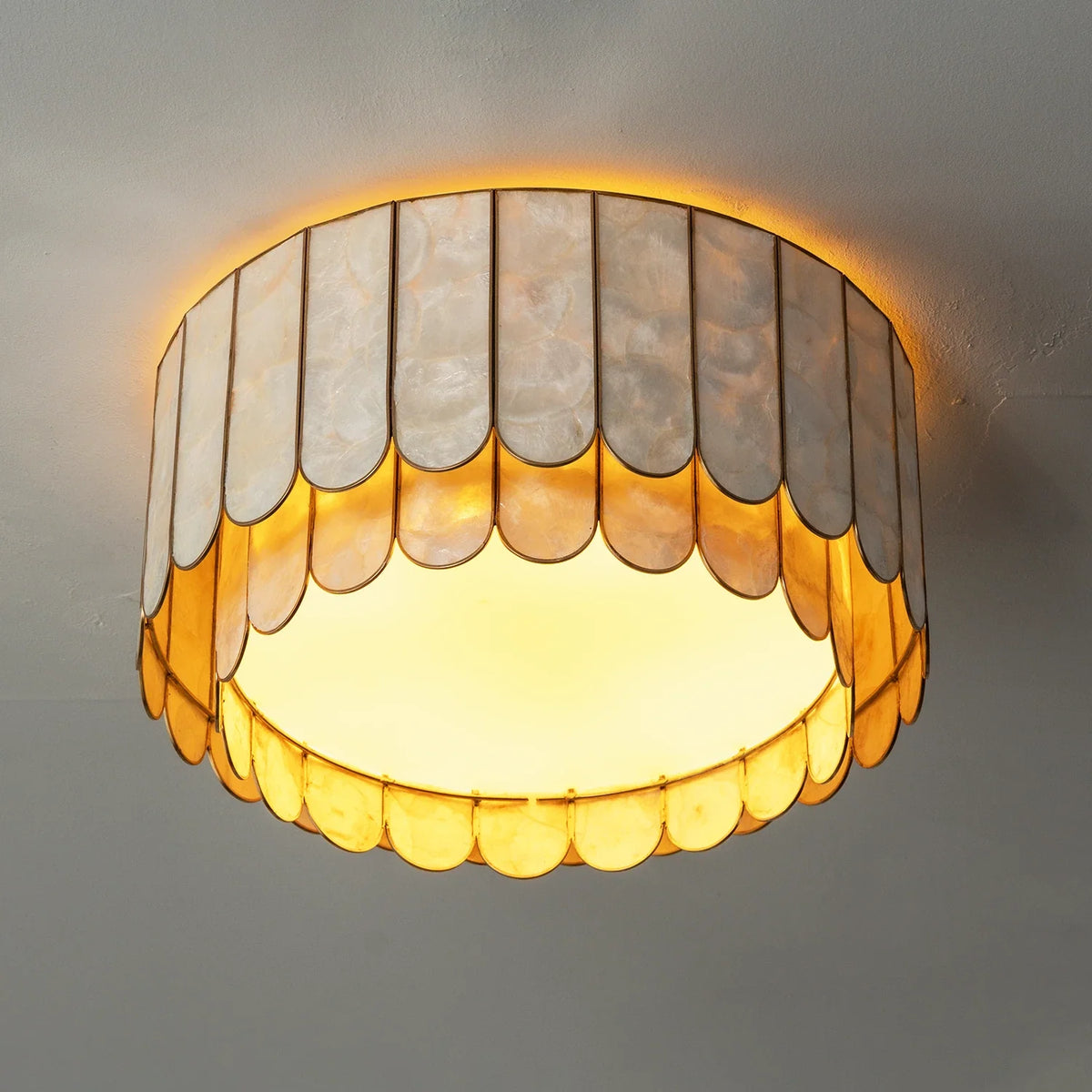 Drum-Shaped Capiz Shell Brass Ceiling Light – Brass detail 13
