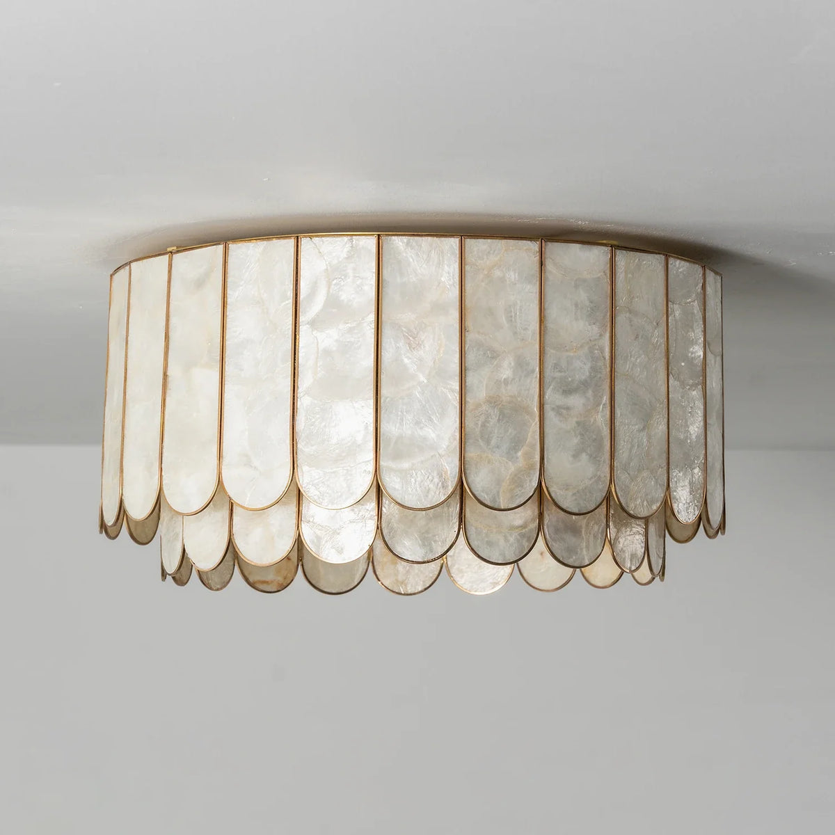 Drum-Shaped Capiz Shell Brass Ceiling Light – Brass detail 14