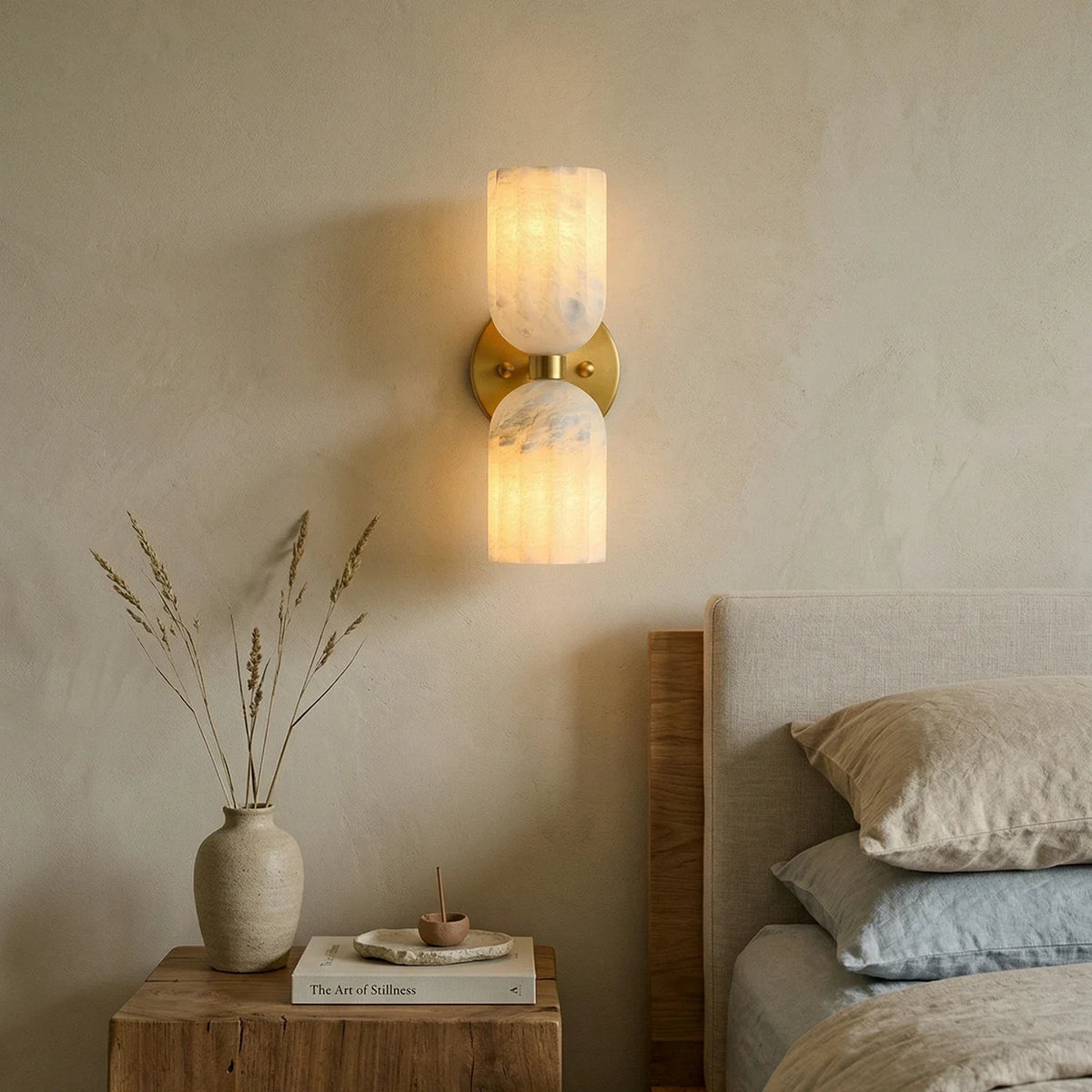 Dual Alabaster Pillar Wall Sconce – Alabaster detail 3