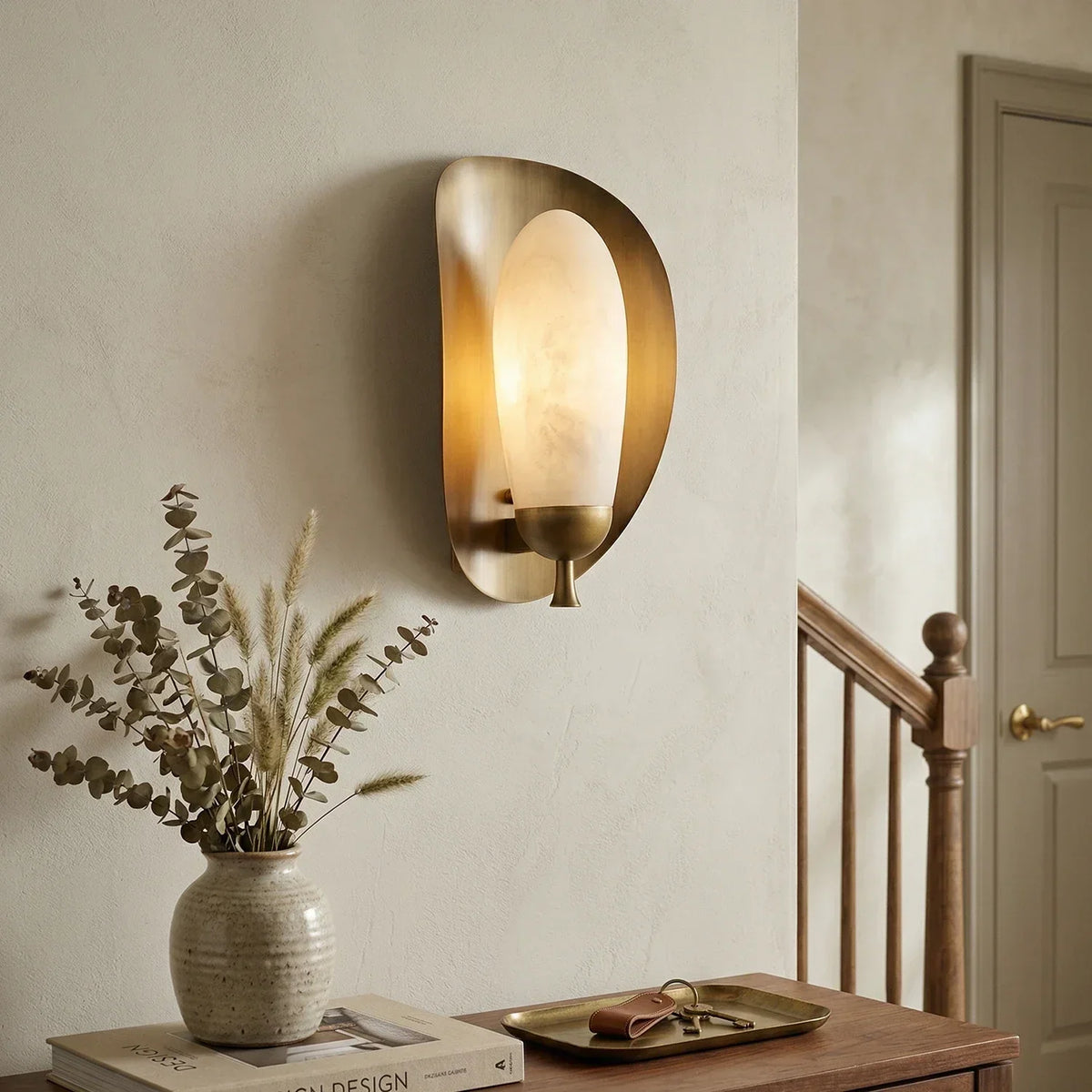 Fruit Solenne Alabaster Wall Sconce – Alabaster detail 2