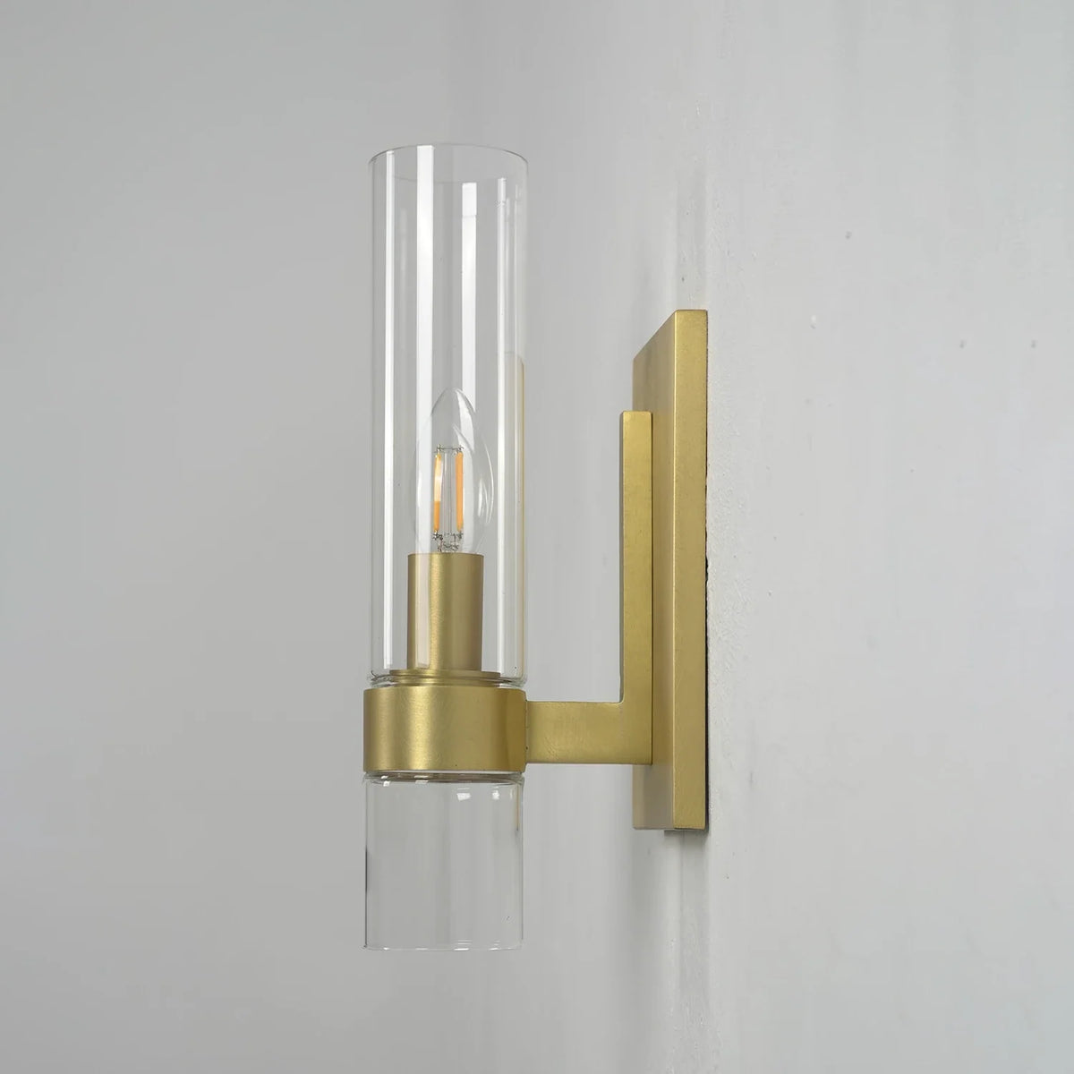 Ellery Glass Cylinder Wall Sconce – Glass detail 16