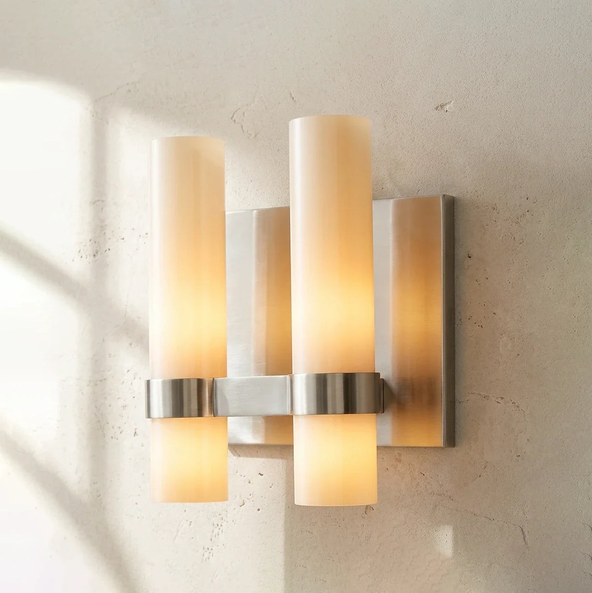 Ellery Glass Cylinder Wall Sconce – Glass detail 35