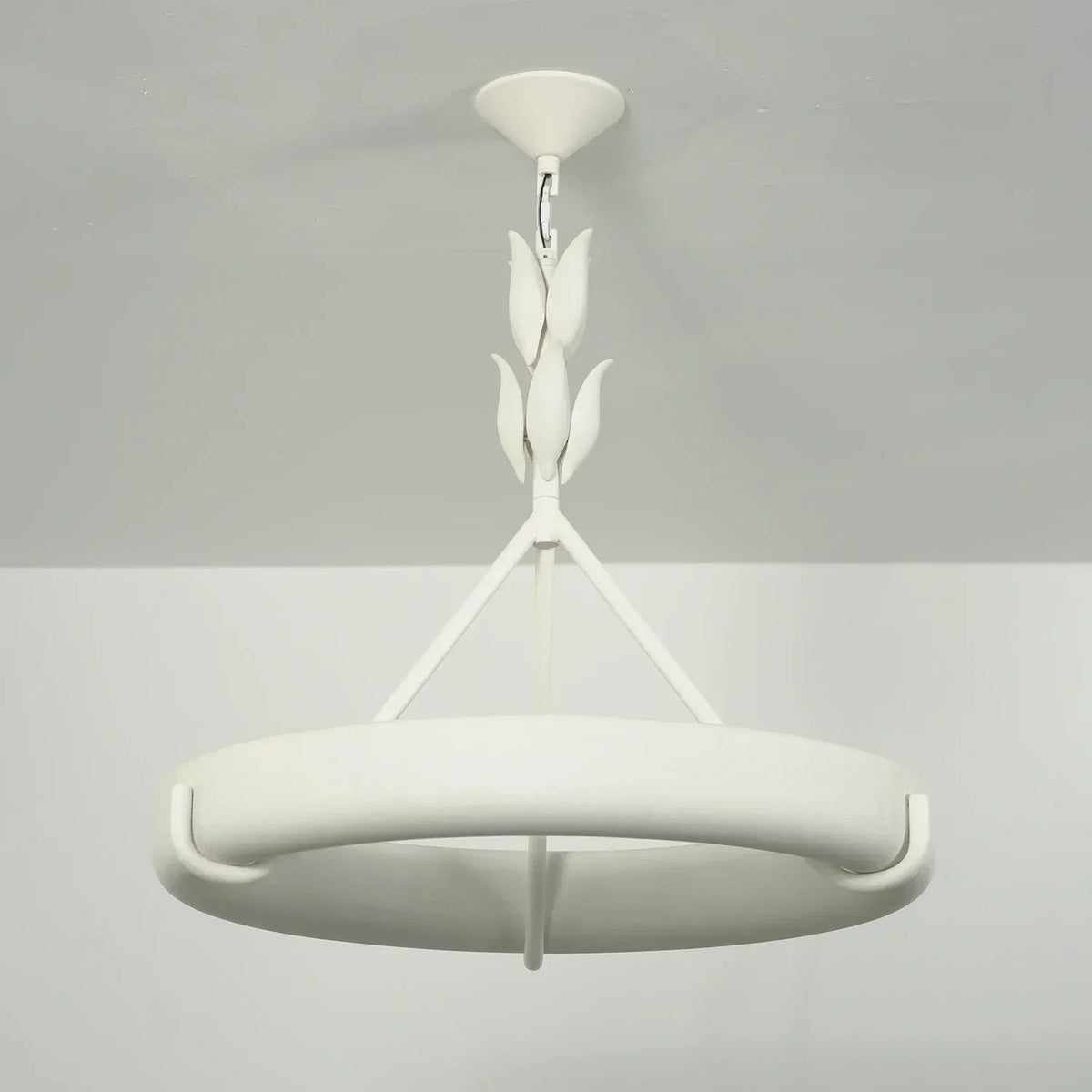 Elodie Plaster Petal Ring Chandelier – Plaster detail 20