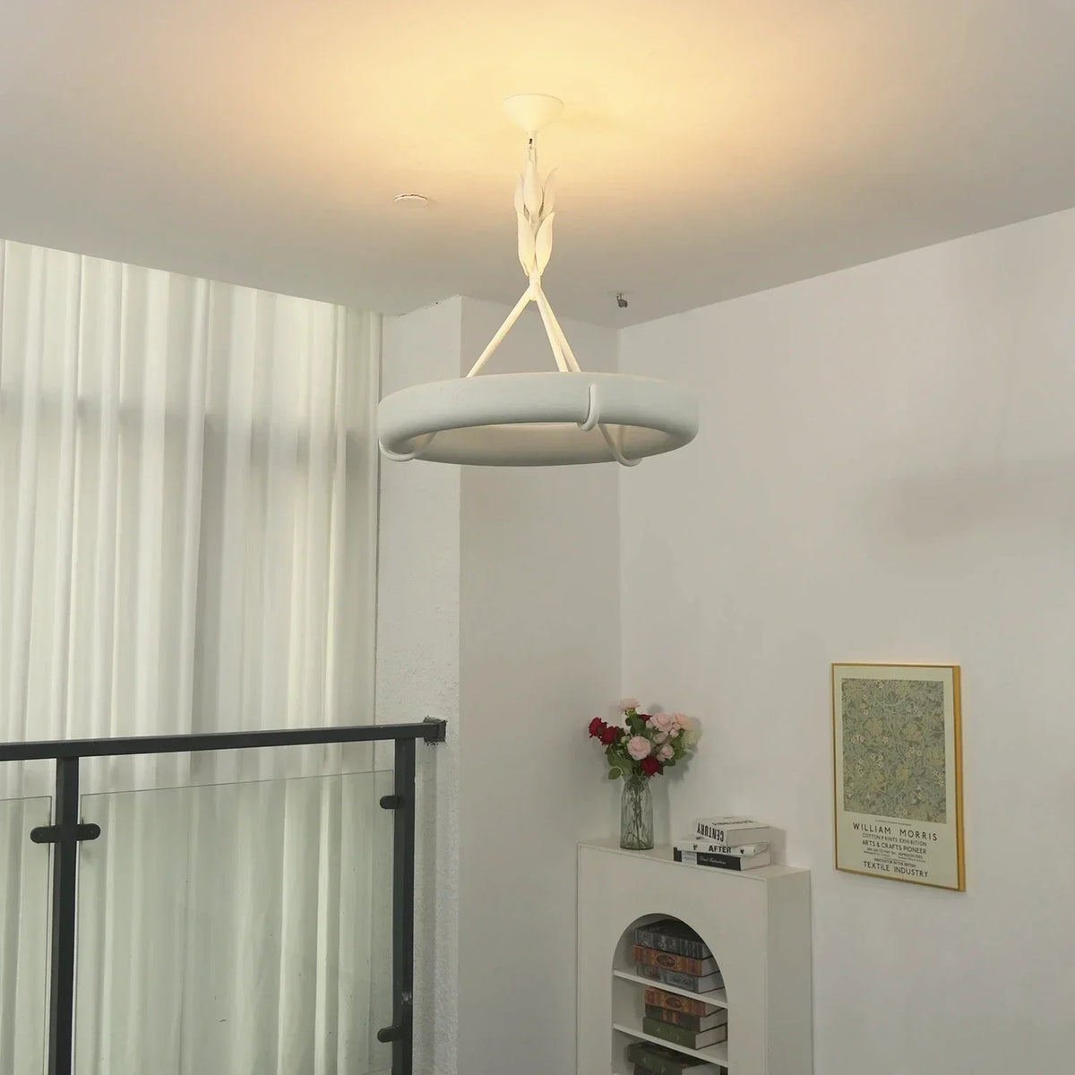 Elodie Plaster Petal Ring Chandelier – Plaster detail 14
