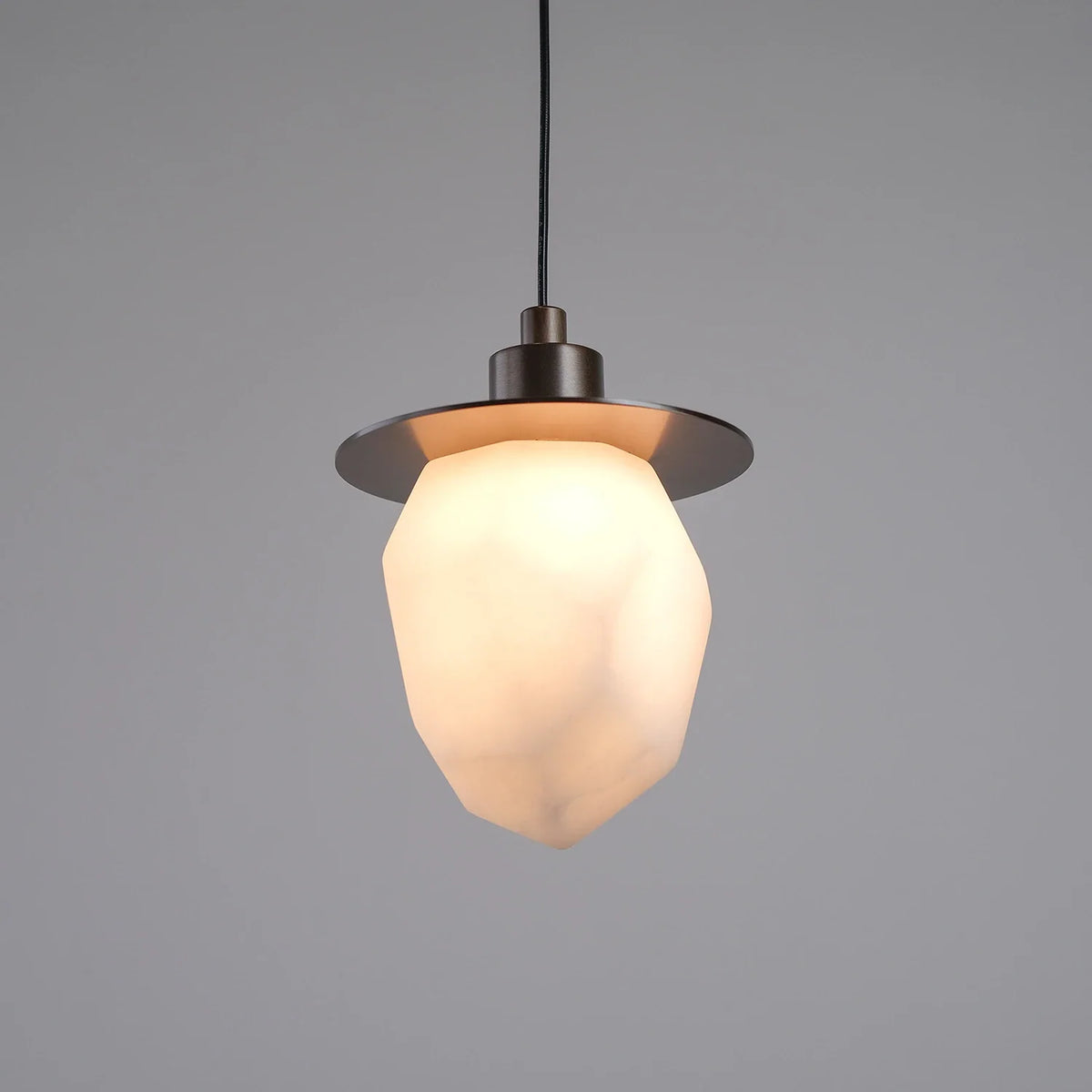 Faceted Alabaster Pendant Light – Alabaster detail 13