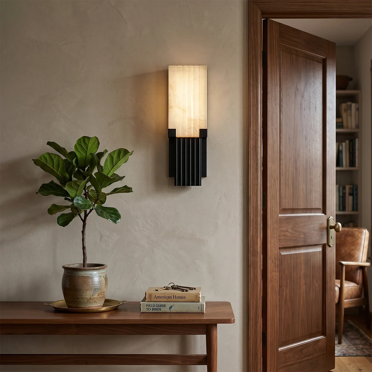 Fluted Alabaster Column Wall Sconce – Alabaster detail 7
