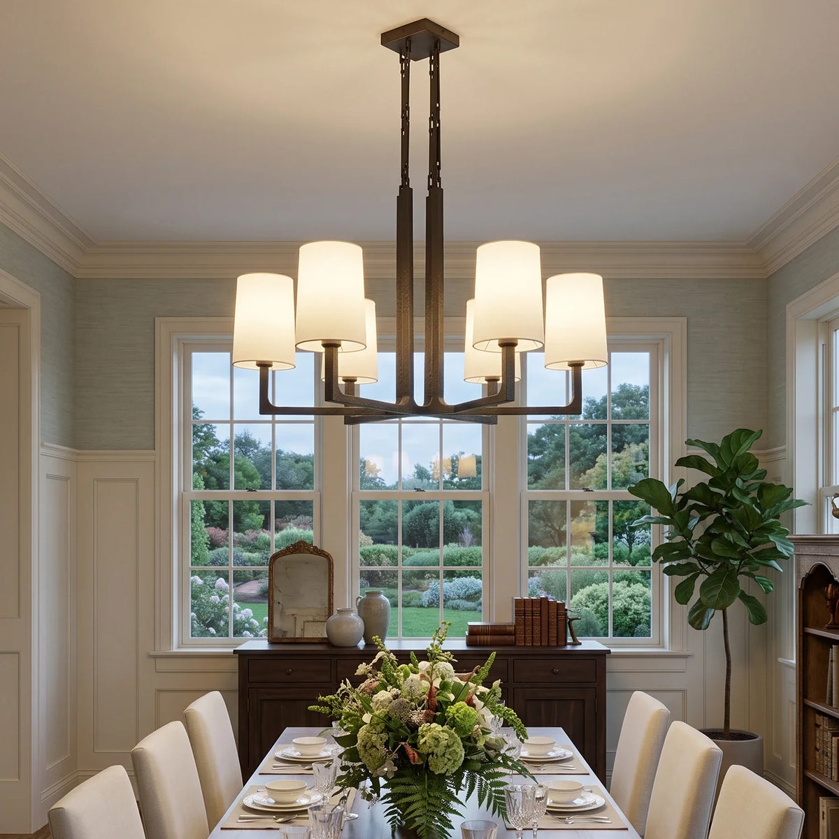 Garrick Hammered Brass Chandelier – Brass detail 2