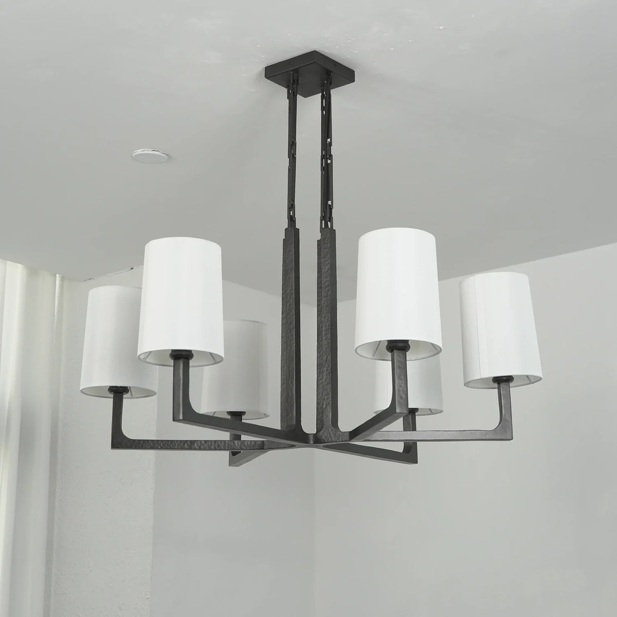 Garrick Hammered Brass Chandelier – Brass detail 21